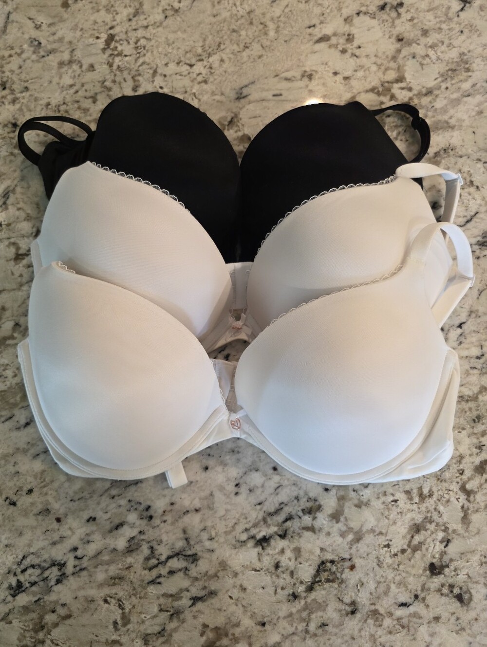 Body By Victoria's Secret Push Up Bras 36DD Like New Lot Of 3